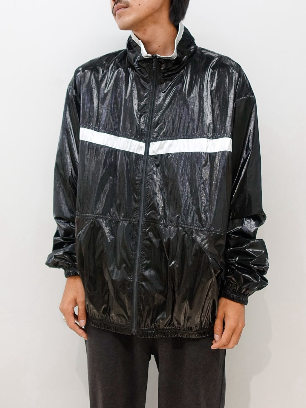 "ICON" / BLACK