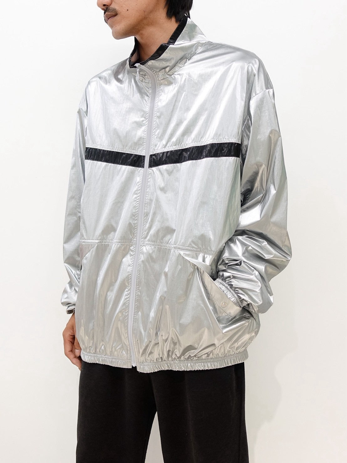 "ICON" / SILVER